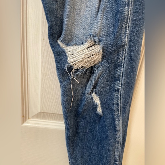 KanCan Medium Wash Distressed Crop Raw Hem Button Front Skinny Jeans Size 15/31 - Picture 7 of 12